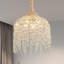 Lustre en cristal de 16 pouces à 5 lumières — Conception élégante en cascade avec pendentifs en cristal en forme de raisin et finition dorée. Convient aux salons, aux chambres à coucher ou aux salles à manger (ampoules vendues séparément).