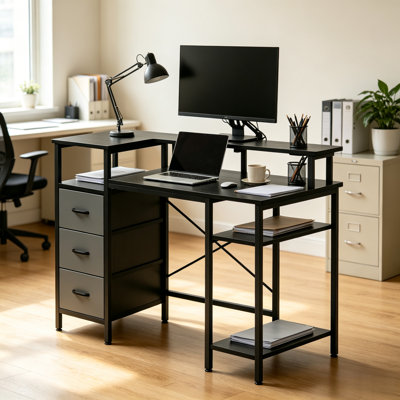 Bureau d'ordinateur en forme de L avec 3 tiroirs en tissu et prise électrique, bureau d'écriture de style industriel pour bureau à domicile avec support pour écran et étagères de rangement ouvertes