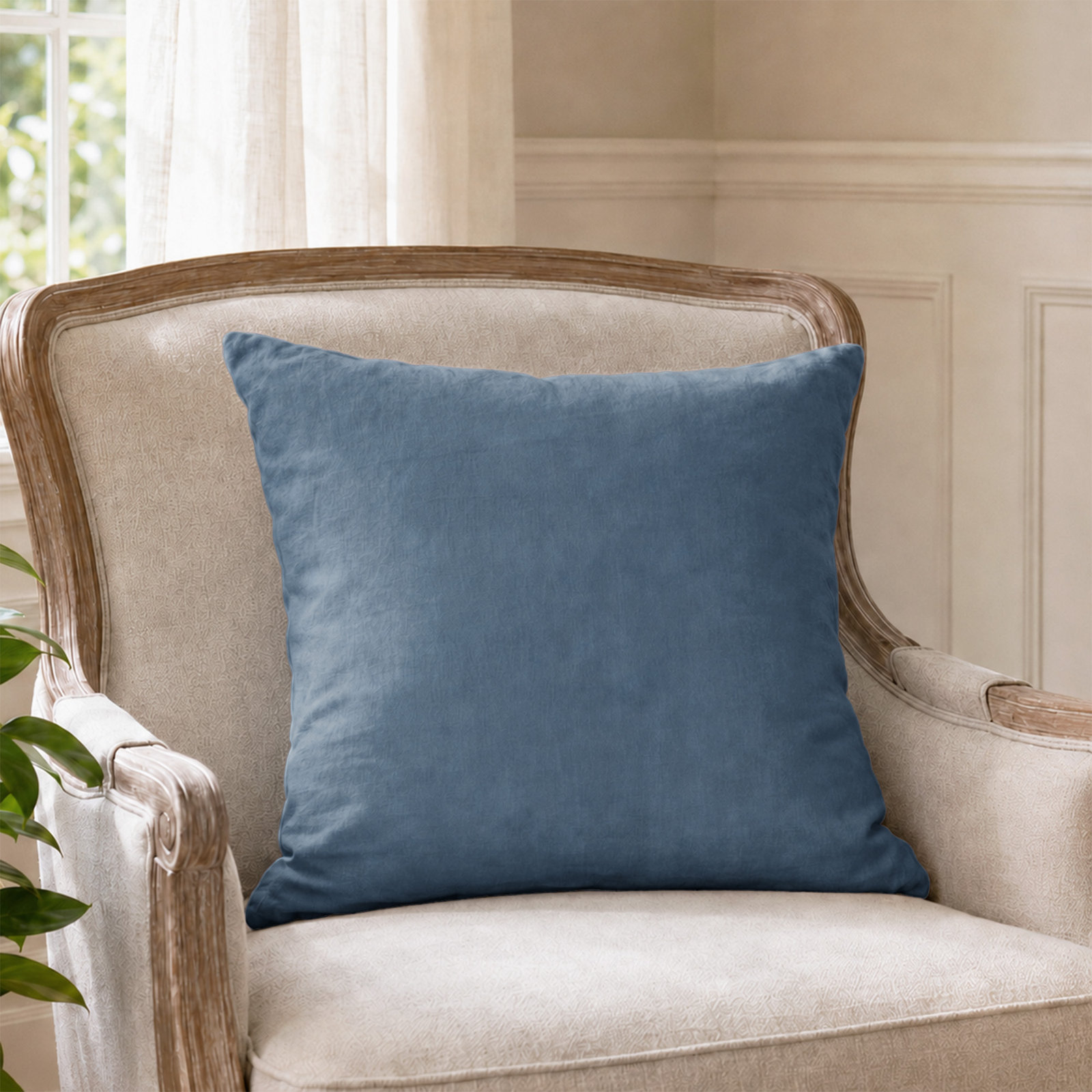 Clara 100% French Linen Accent Pillow, Navy