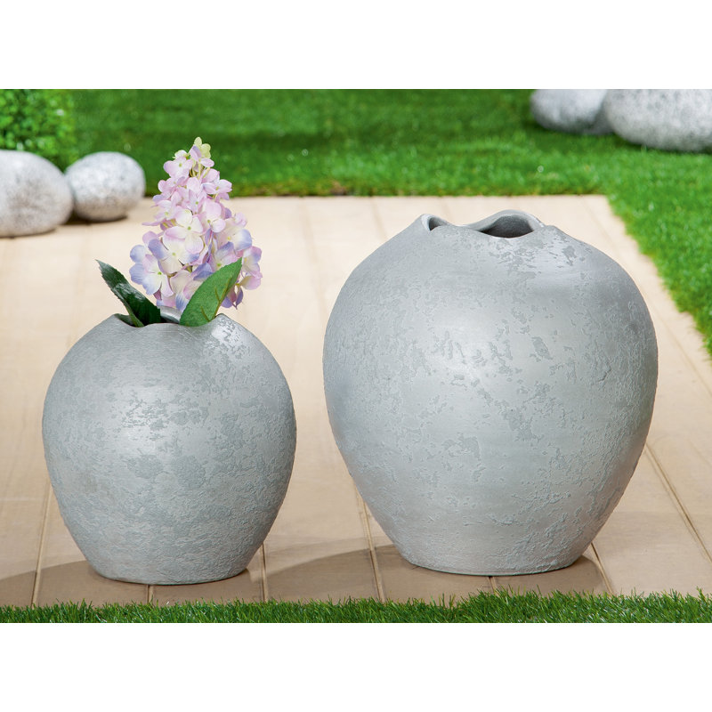 Bipasha Ceramic Table Vase