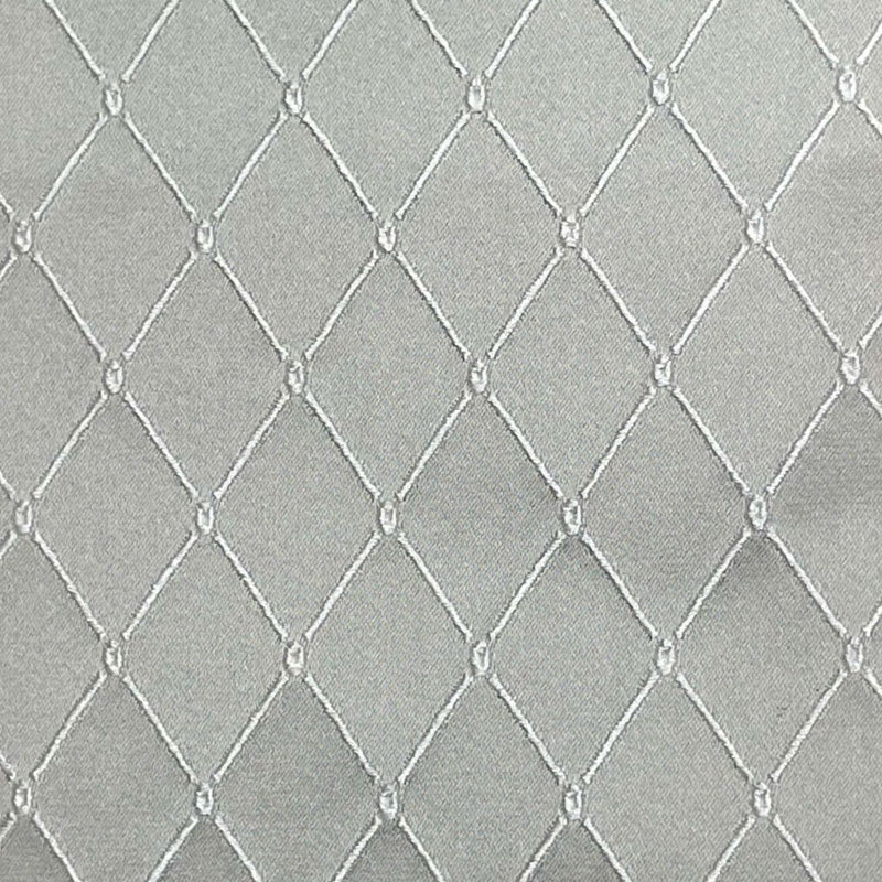 Finition des touches du tissu Dutchess, Argent