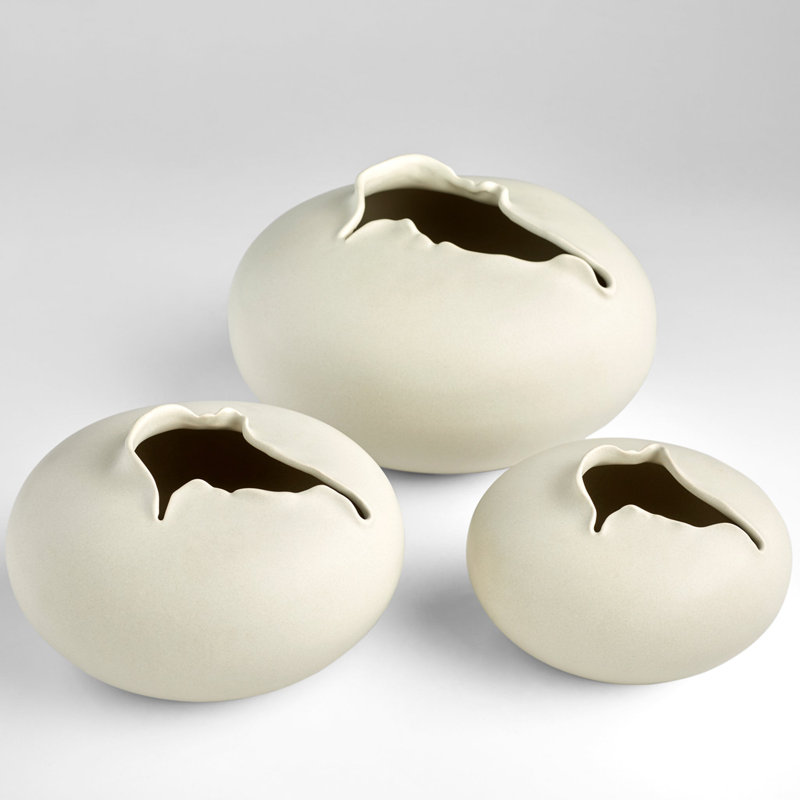 Tambora Handmade Ceramic / Porcelain Table Vase, 6.25" H x 10" W x 10" D