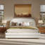 Structure de lit en bois massif revêtu de boucle blanche à finition blanche pour une utilisation quotidienne dans la chambre à coucher avec un style incurvé élégant
