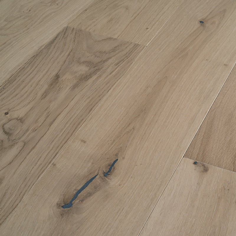 Parquet contrecollé en chêne 0,5 po x 7,5 po Latitude Park City Latitude, Sommet