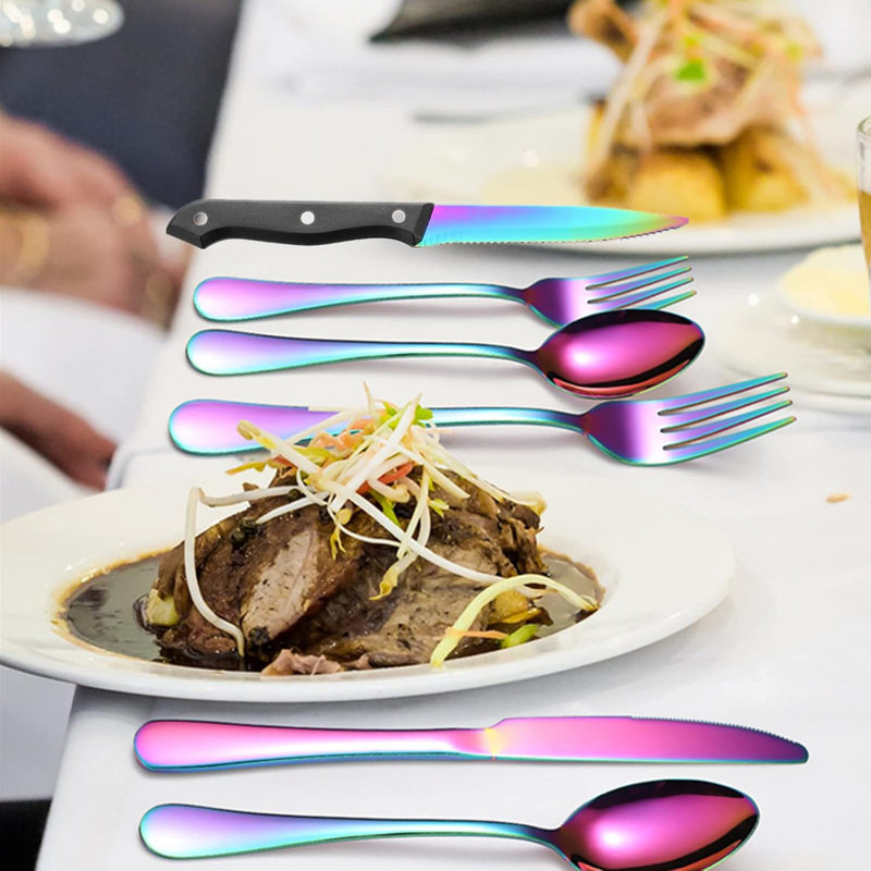 Ensemble de couverts 24 pièces pour 4 personnes en acier inoxydable Rainbow, allant au lave-vaisselle durable avec fourchettes, couteaux, cuillères et couteaux à steak pour un usage quotidien et des occasions spéciales