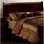 Grand lit en bois de cerisier massif, style transitionnel pour la chambre à coucher, pieds de support et cadre de lit anglais, pièce de chambre à coucher avec base requise