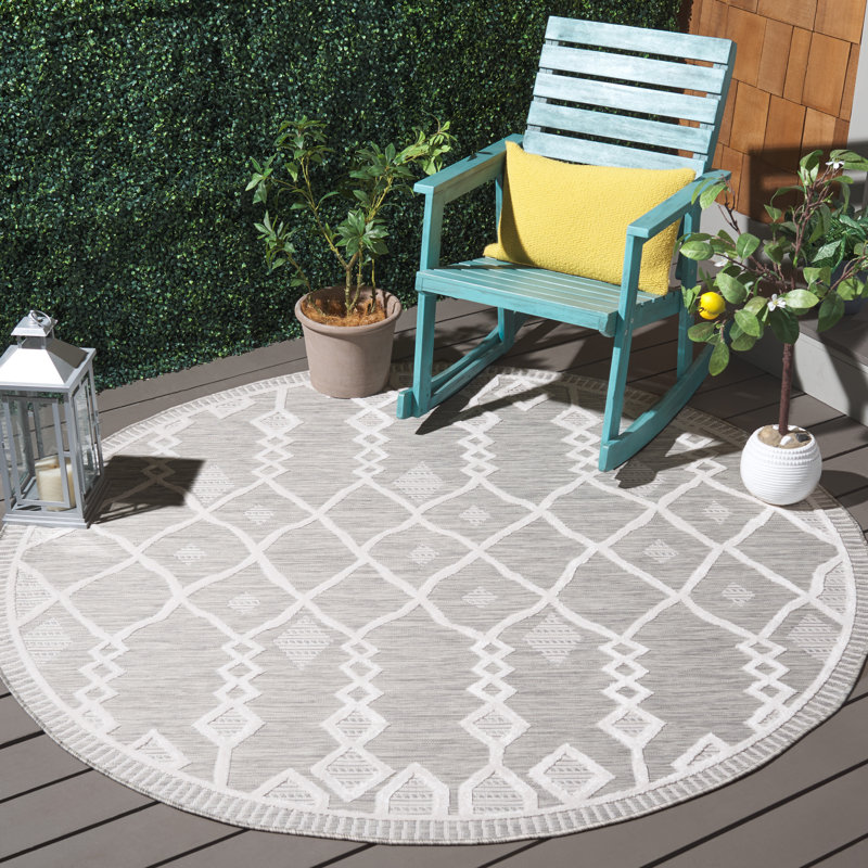 Kenenth Performance Geometric Indoor/Outdoor Area Rug, Round 6'5"