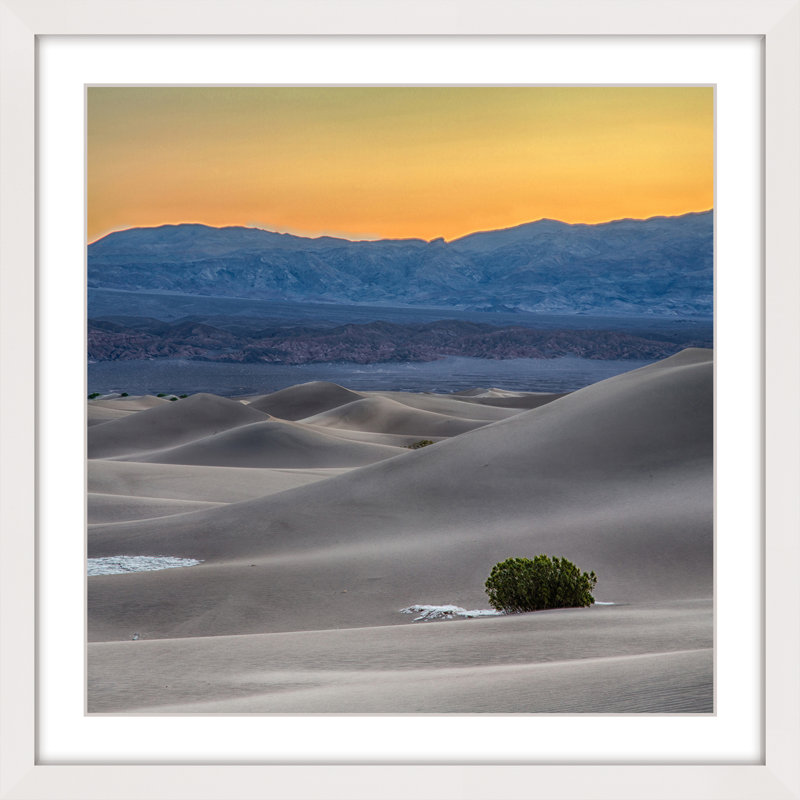 « rollinging sable hills square »-reproduction d’art encadrée, H 24 po x l 24 po x P 1,5 po, Cadre blanc
