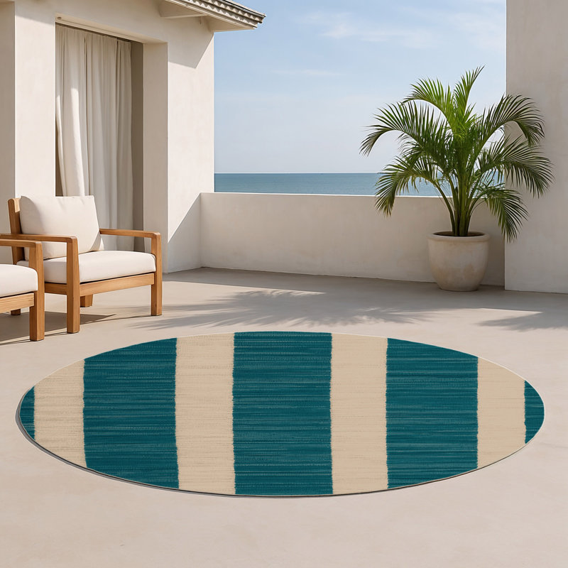 HorizontalStripes Green Indoor and Outdoor Area Rug, Round 5'