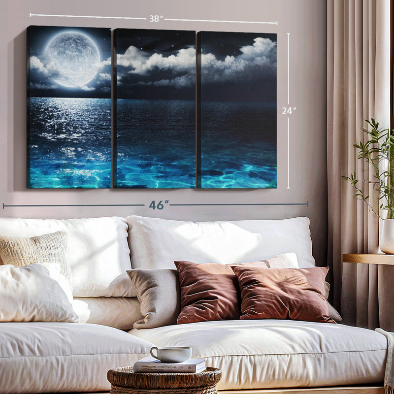 «Moonlit Blue Sea», 3 pièces sur toile, H 24 po x l 38 po x P 1,25 po