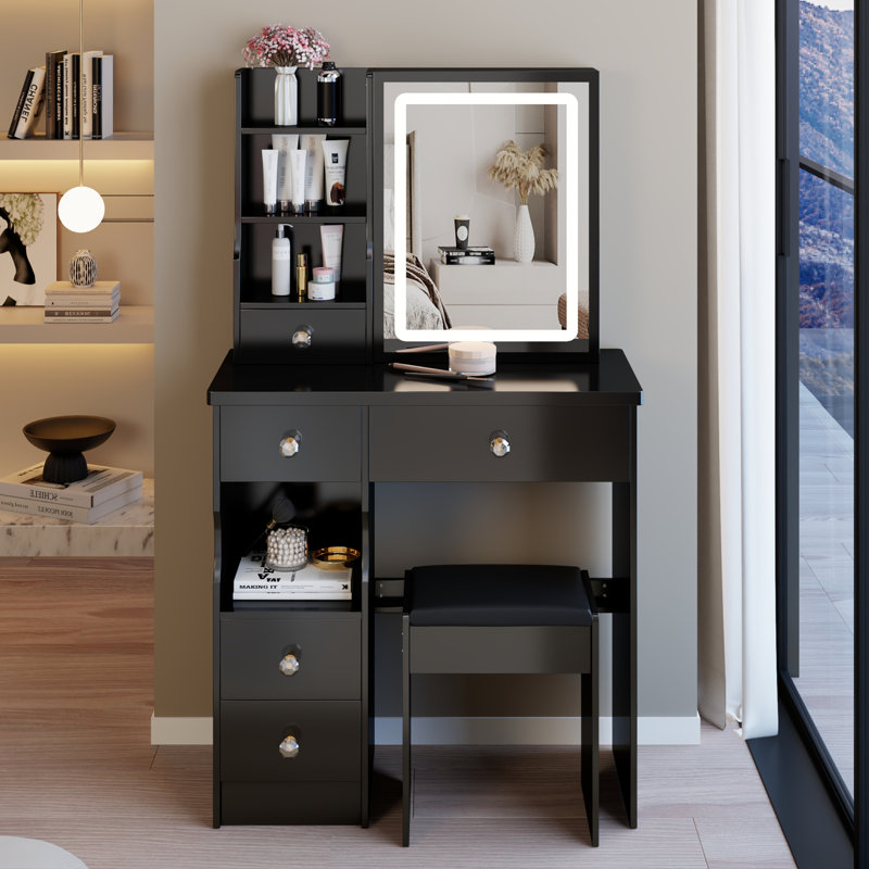 Petite table de coiffeuse