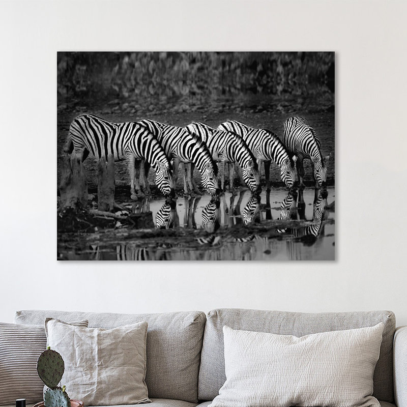 « zèbres reflection », reproduction de photo sur toile tendue, H 36 po x l 48 po x P 1,5 po