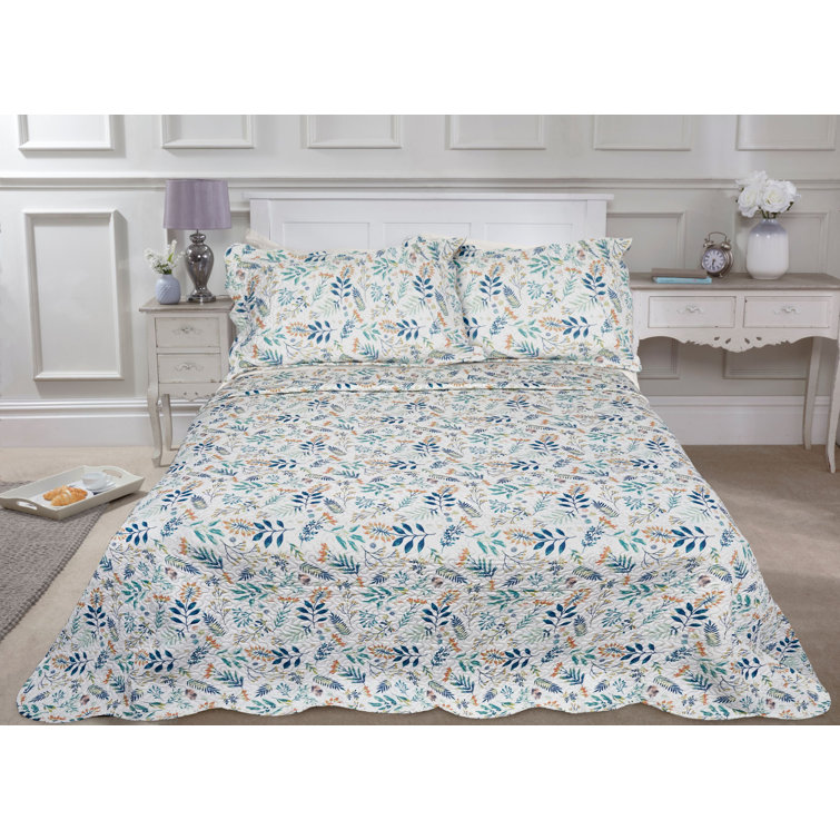 Sansa Polyester Floral Bedspread with Pillow Shams