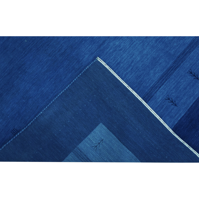Area Rug in Blue, Rectangle 9'9" x 13'9"