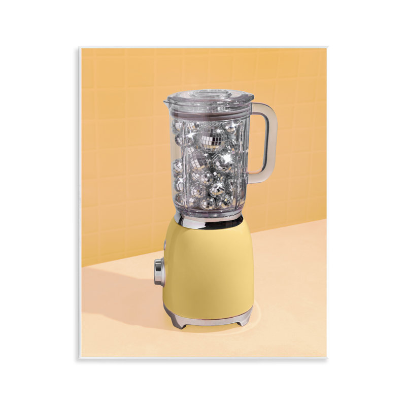 Plaque murale Disco Drink Blender sur jaune, design par Lish Creative