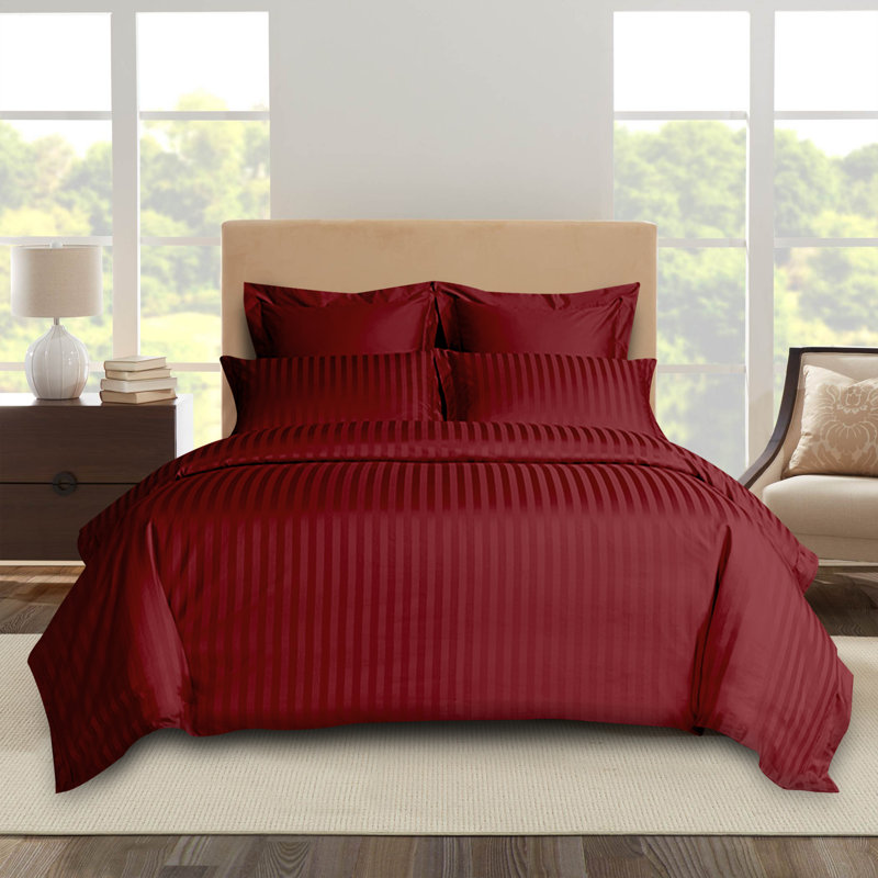 Florane Microfibre 250 TC Reversible Modern & Contemporary Stripe Duvet Cover Set with Pillow, Burgundy