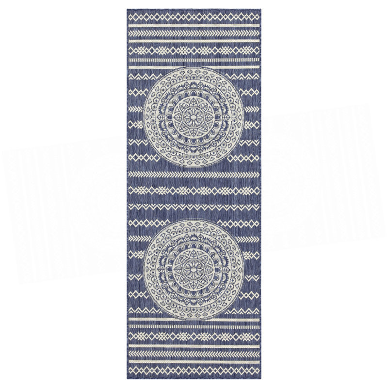 2 Ft. 7 In. X 7 Ft. 3 In. Indoor/Outdoor Area Rug, Runner 2'7" x 7'3"