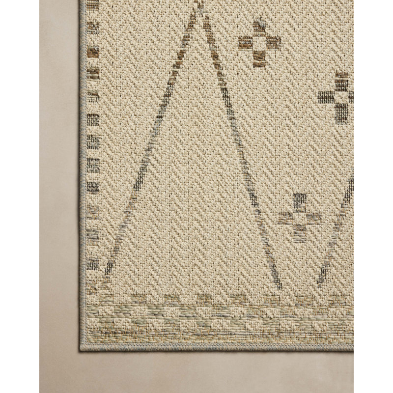 Loloi Saylor Ivory / Pebble Indoor/Outdoor Area Rug, Rectangle 2'3" x 3'9"