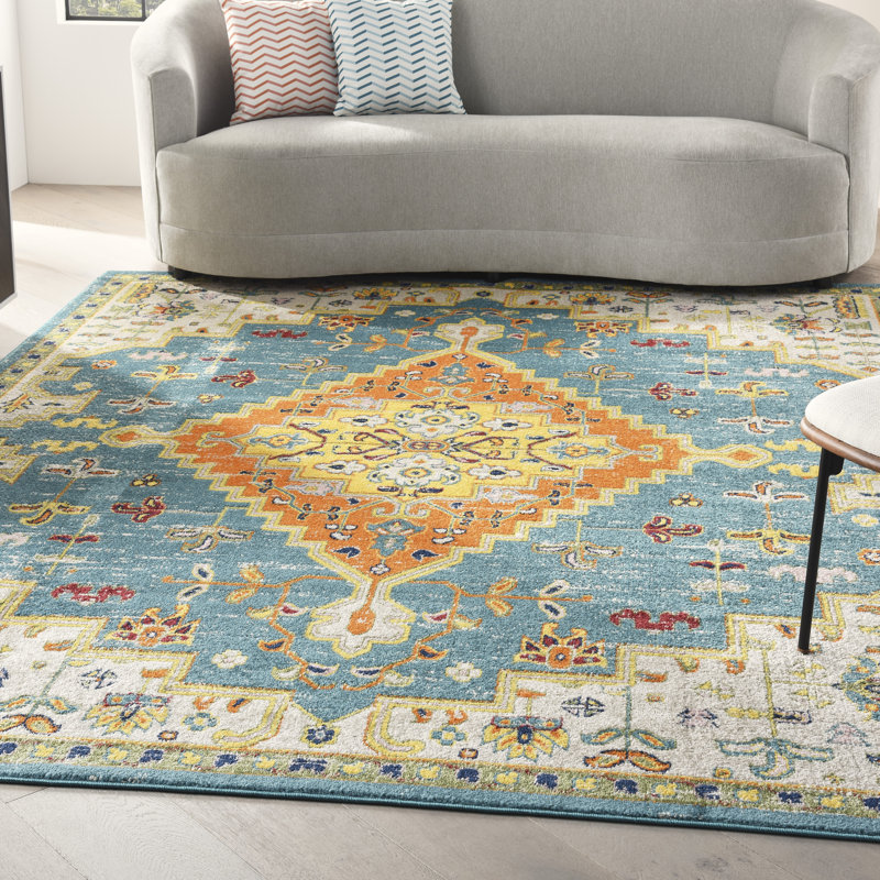 Mihhail Oriental Indoor Rug, Rectangle 5'3" x 7'3"