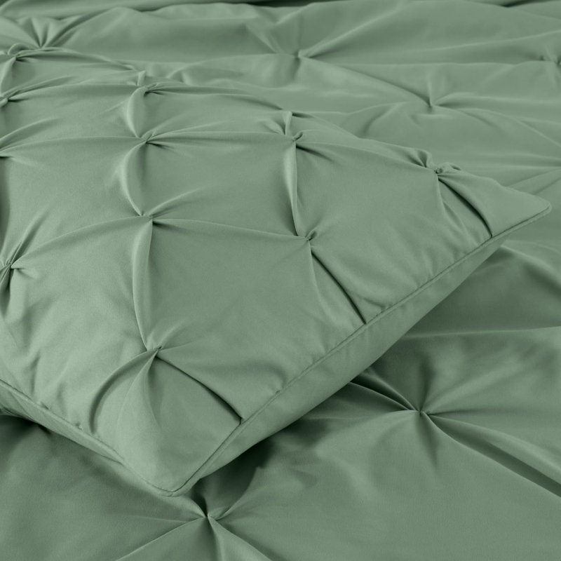Berlin Pintuck Microfiber 3-Piece Comforter Set, Queen Comforter + 2 Standard Shams, Sage