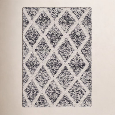 Russo Ivory Black Hand-Woven Geometric Rug