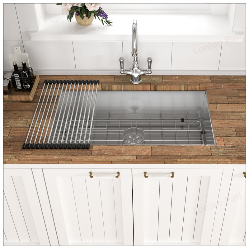 33 Inch Undermount Stainless Steel Kitchen Sink - 16 Gauge, 9 Inch Deep, Single Bowl, Durable and Easy to Clean