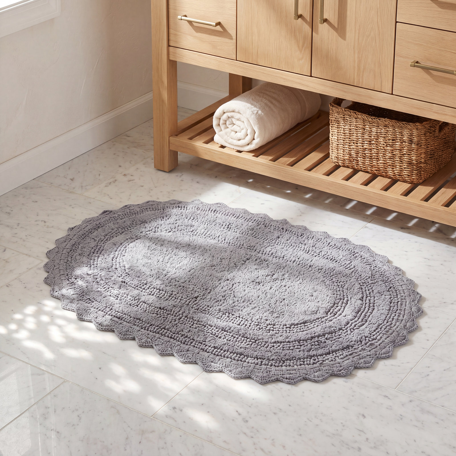 Lisk Oval Cotton Bath Rug, 21" W x 34" L, Gray