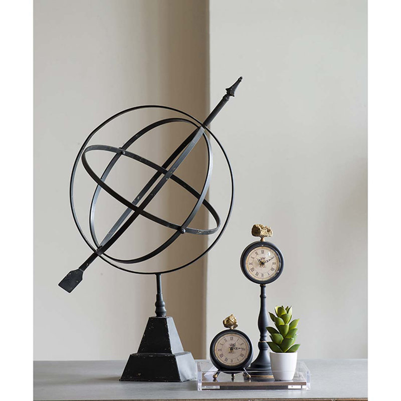 Horloge de table à piédestal, Moyen
