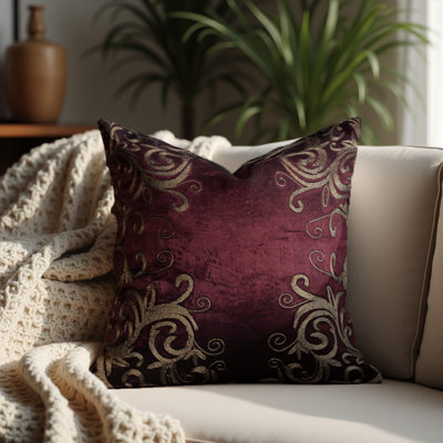 Silloth Floral Throw Pillow