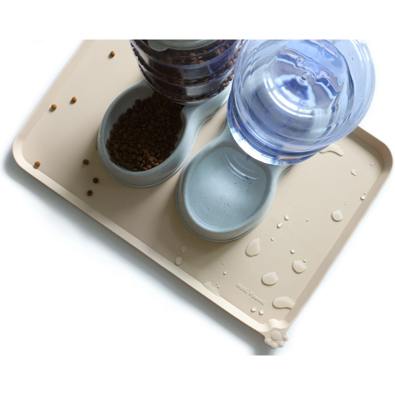 Napperon antidérapant, Crème, Grand (16 po)