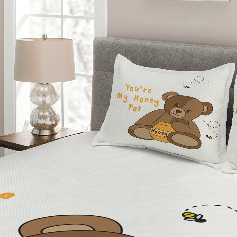 Coverlet, King Bedspread + 2 Shams