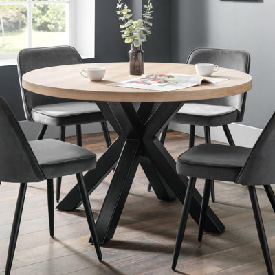 Iisakki Round Dining Table with Steel Base