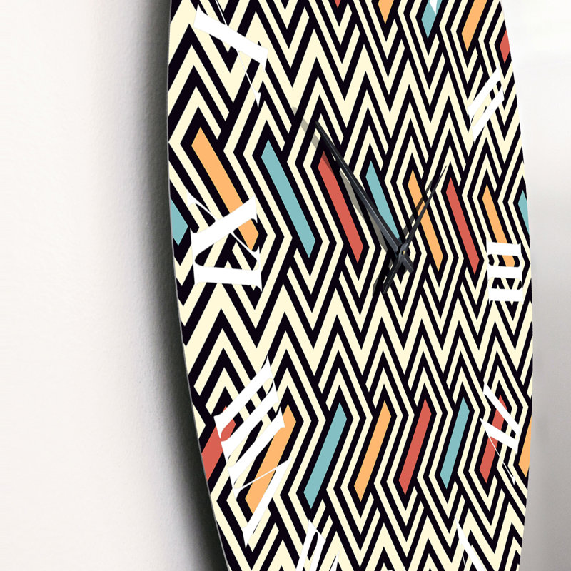 Zigzag noir et blanc avec horloge murale rouge, bleue et orange, Moyen