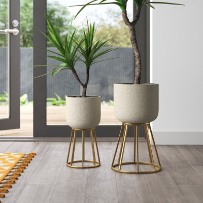 Reverie Round Metal Modern Indoor Pot Planters Set