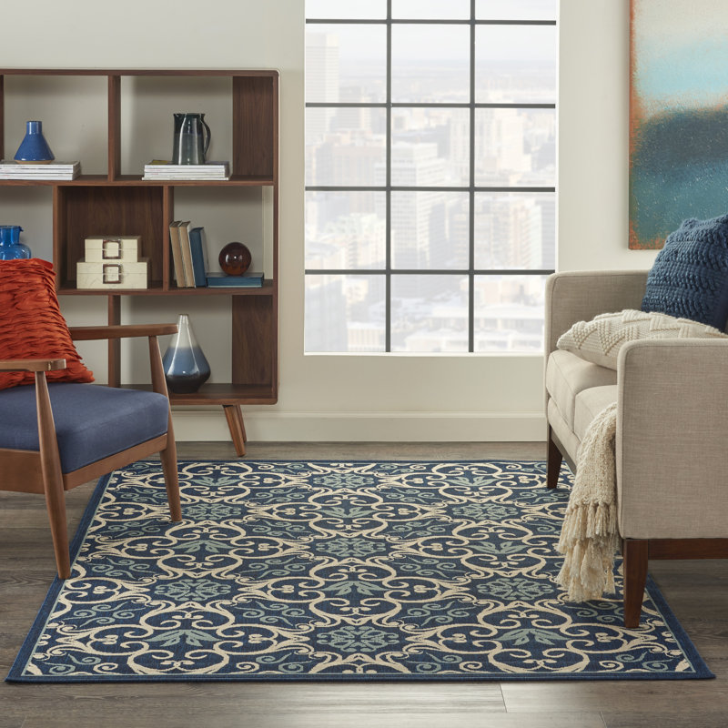 Tapis bleu marine traditionnel Janyce, Rectangle 5 pi 3 po x 7 pi 5 po