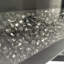 Table basse à motif de diamants broyés