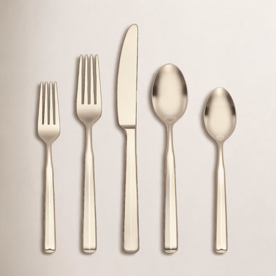 Oneida Ryder Satin 20-Piece Flatware Set