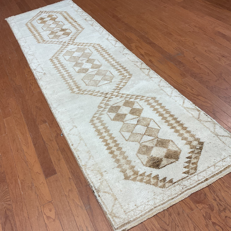  Handmade Turkish Oushak Wool Runner