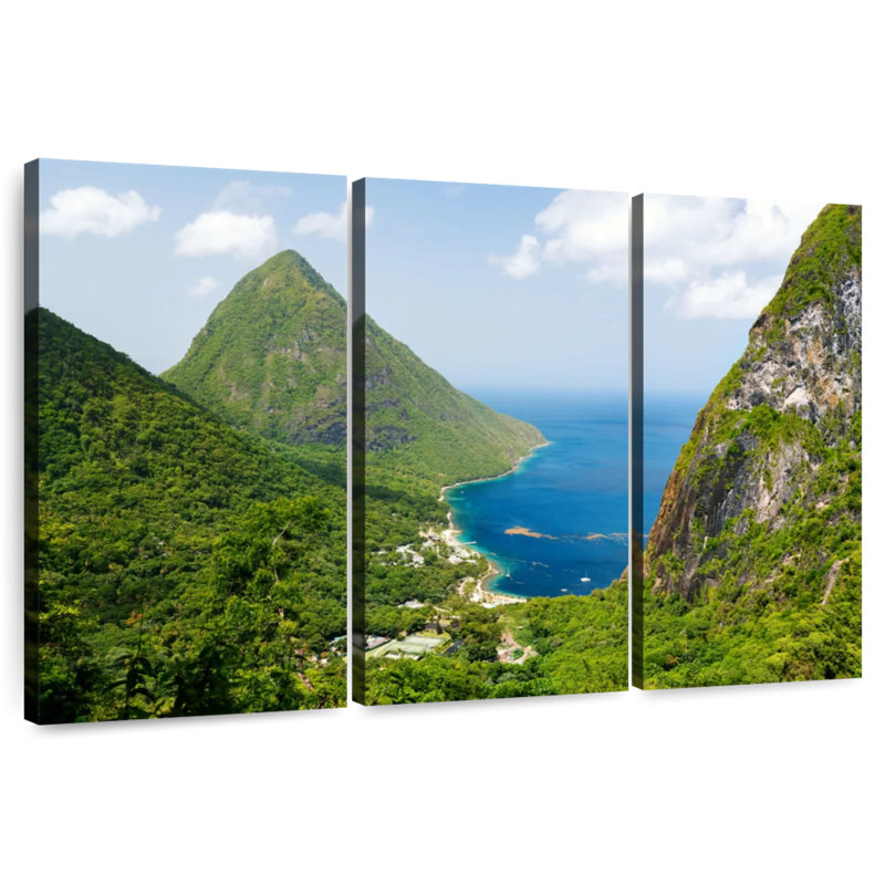 Gillard Piton Mountains, 24" H x 38" W