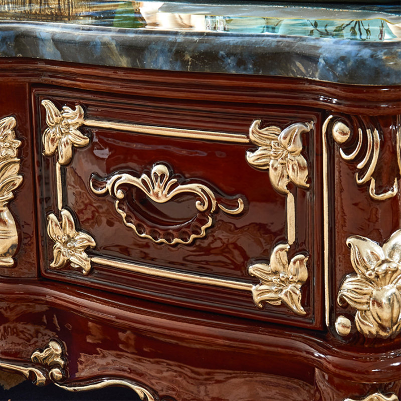 Table basse européenne néo-classique
