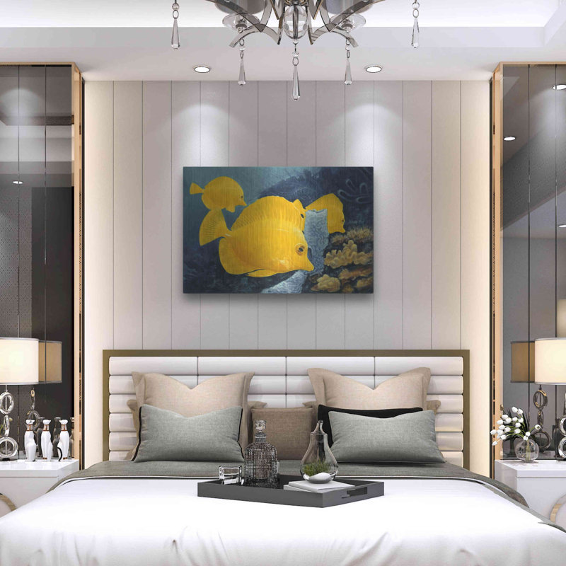 Art mural en métal Beachcrest Home ™ «Yellow Tangs» par Durwood Coffey, H 24 po x l 36 po