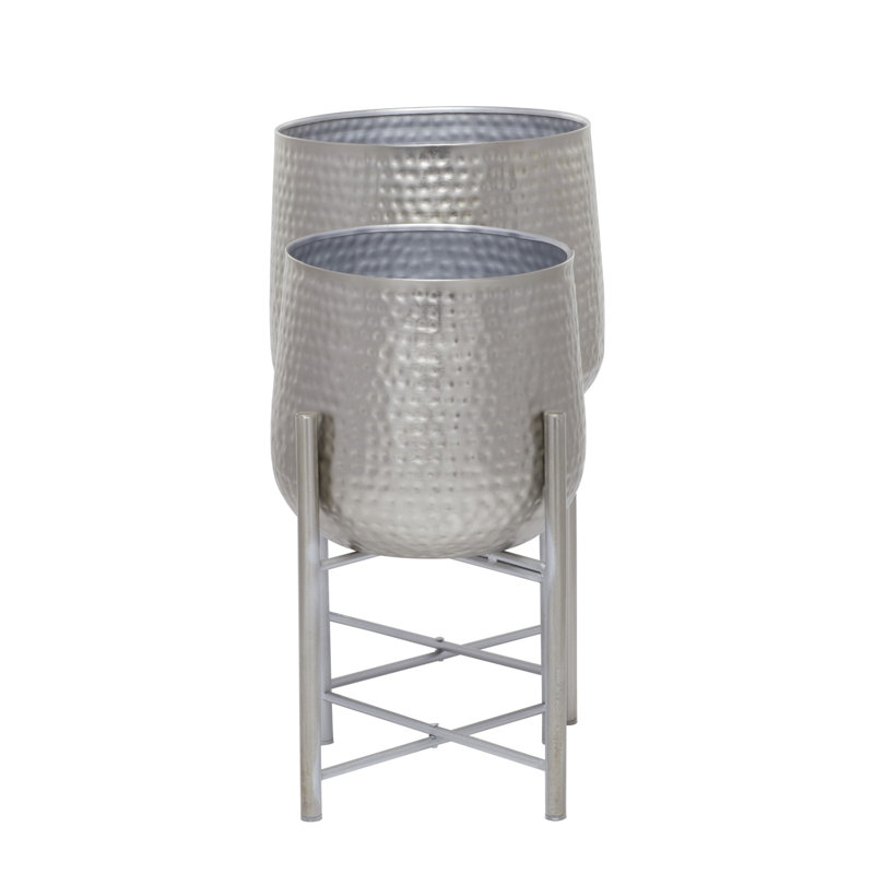 CosmoLiving by Cosmopolitan 2-Piece Pot Planter Set, Silver