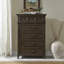 Ensemble de grand lit tapissier, commode et miroir, commode et table de chevet Trelawny-104885338-125469917