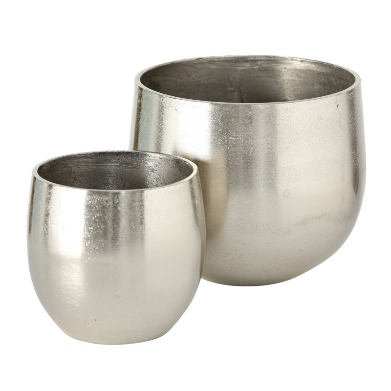 Pot à fleurs en argent