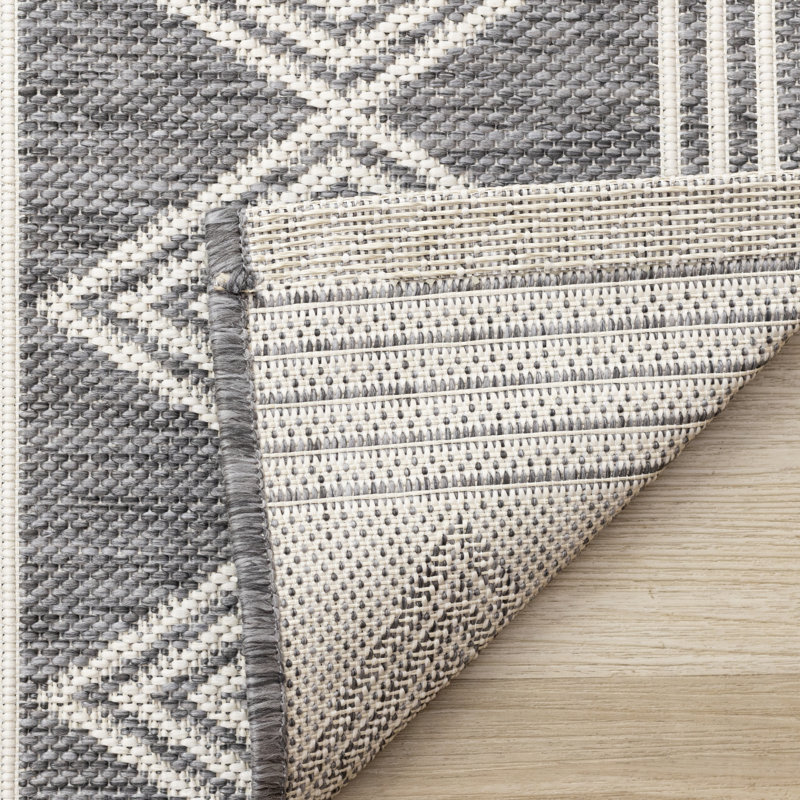 Tapis d'intérieur / extérieur gris Rahman Collection, Rectangle 7 pi 10 po x 10 pi 6 po