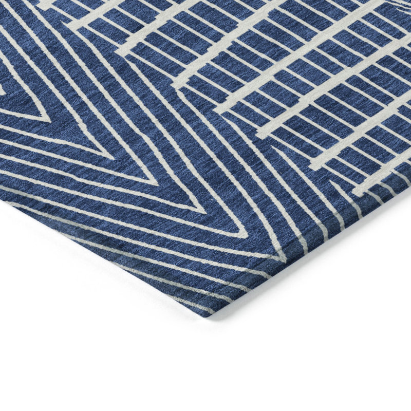 Tapis extérieur lavable à motif géométrique bleu marine et ivoire 10 pi x 14 pi