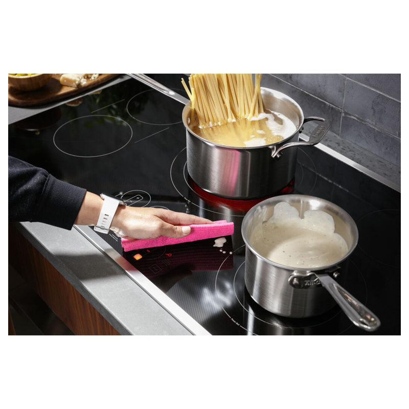 29.75" Electric Cooktop with 5 Elements, Stainless Steel
