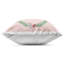 Coussin d'extérieur Minimal Holly Jolly Wreath Design par Sazerelli Designs