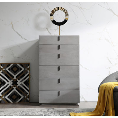 Halden 6 Drawer Chest