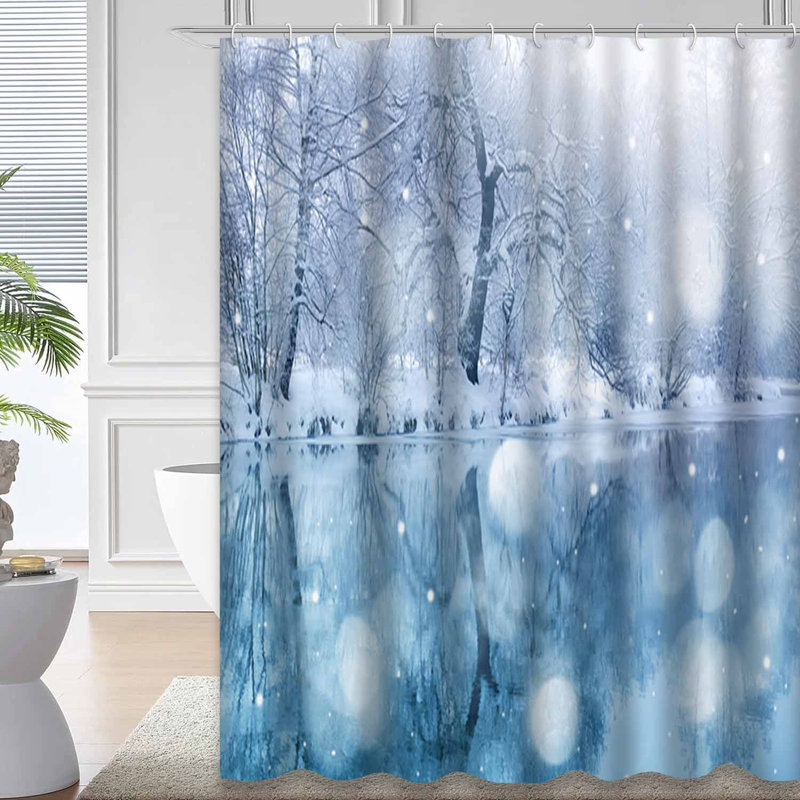 Rideau de douche avec 12 crochets Winter River Snowfall Holiday Wonderland, L 72 po x l 72 po